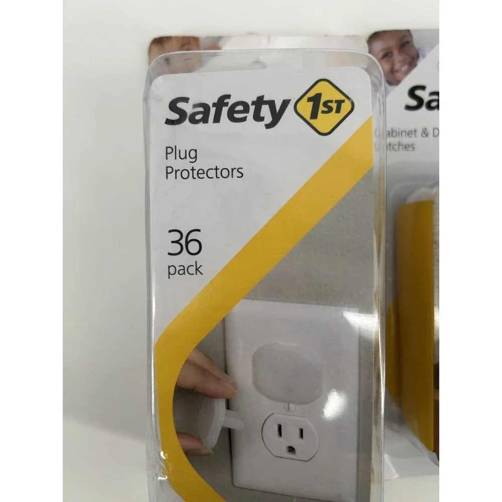 Safety‎ 1st Baby proofing Lot Plug Protector 36 Pack + Cabinet Drawer Latches 7
